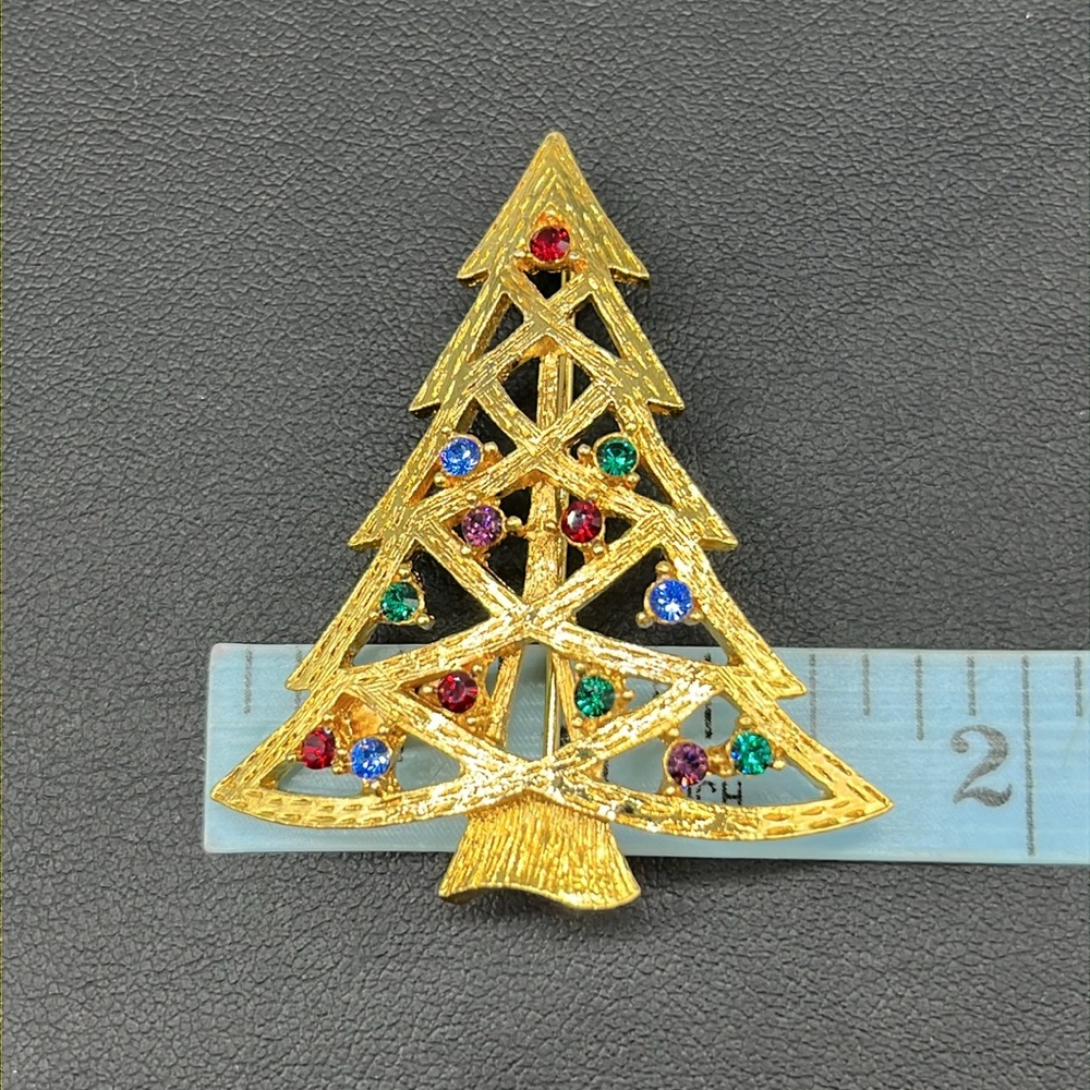 Elegant Vintage Eisenberg Ice Gold Christmas Tree Brooch with Multicolor Accents - Picture 11 of 12